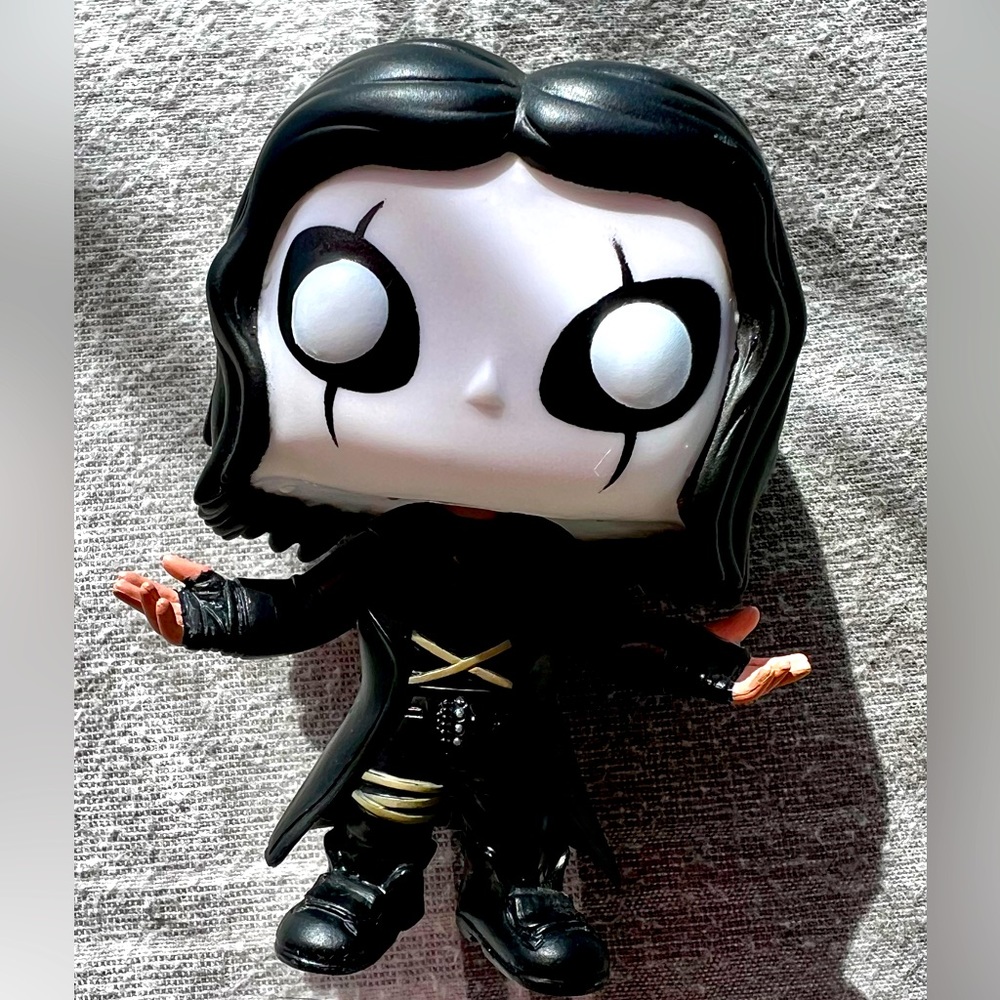 ‘The Crow’ Funko Pop Toy Unboxed